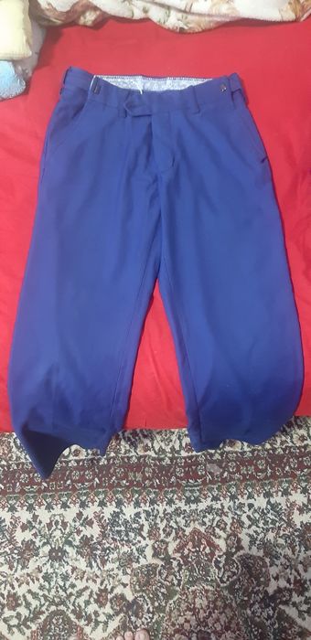 Срочно сотилади мактаб формаси 10 ёш учун