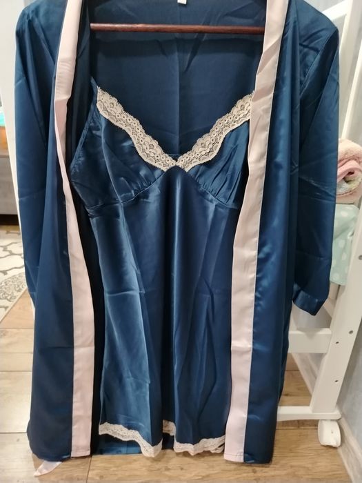 Шёлковый халат с ночнушкой