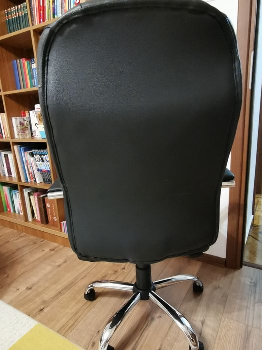 Scaun directorial ergonomic piele