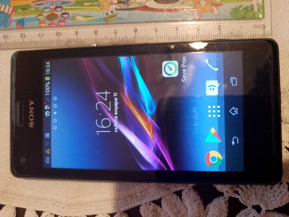 Продавам мобилен телефон SONY EXPERIA M