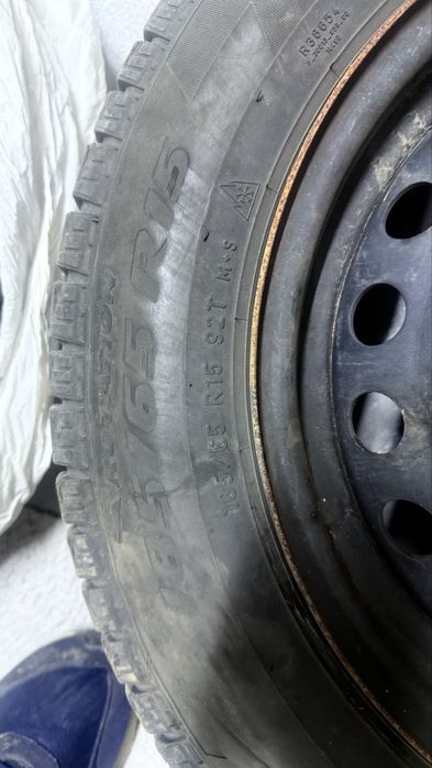 Зимние шины с диском Pirelli R15 185/65