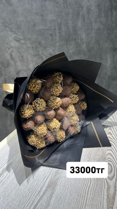 Букеты подарки розы