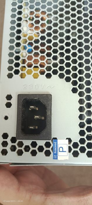 Продам Блок питания рабочий оригинал