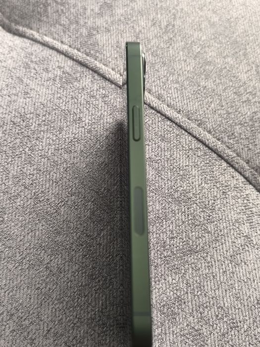 iPhone 13, 256 Green