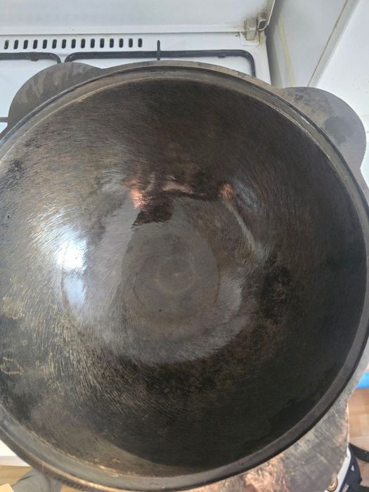Кастрюли, казан (б/у)