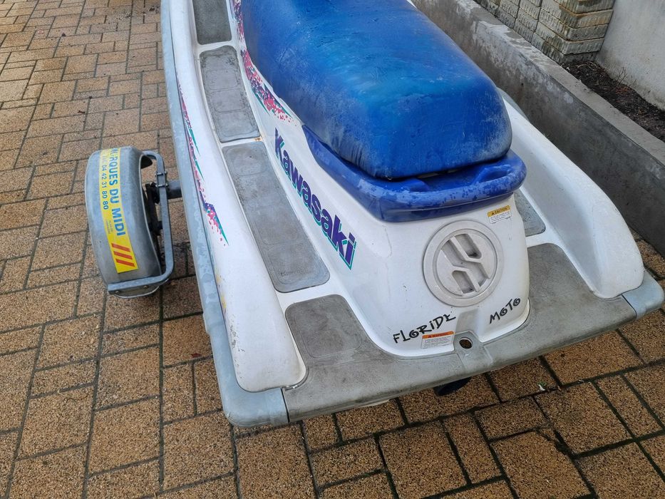 SkiJet Kawasaki 750 X-4 Defect + Peridoc