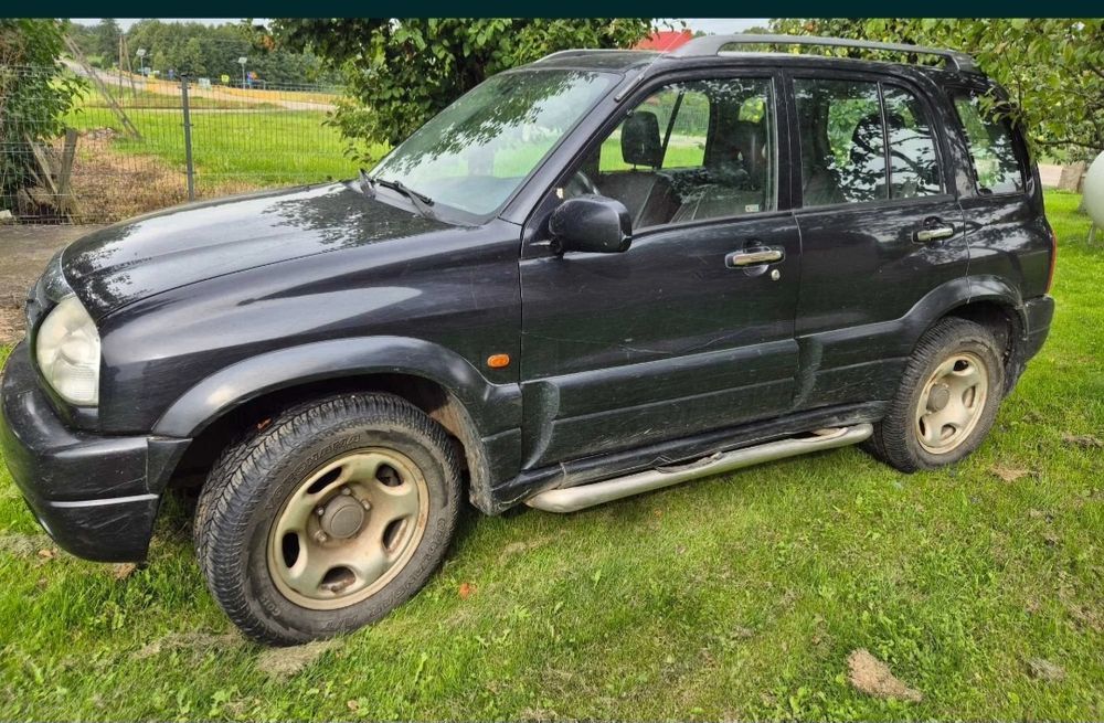 Vand suzuki grand vitara 2.0 benzina