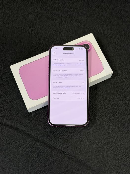 Продавам iPhone 16 32 цикъла