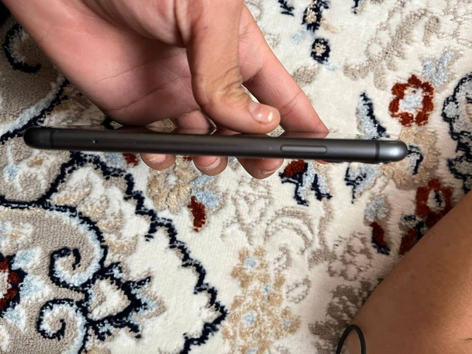 iPhone 11 Продается