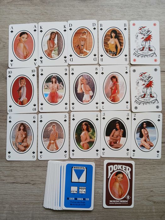 Еротични стари карти за игра