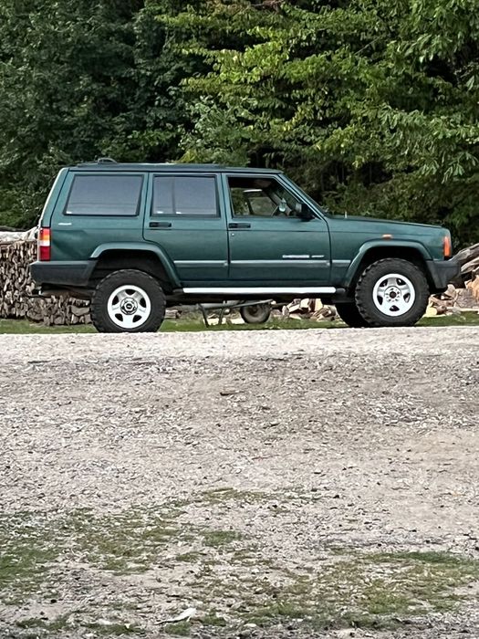 Vand jeep cherokee xj