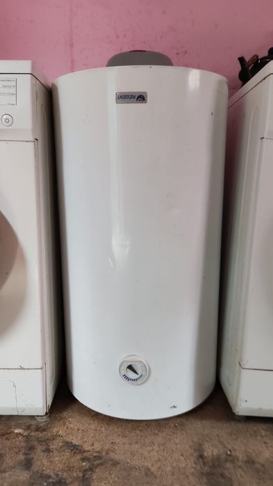 Водонагреватель Аристон