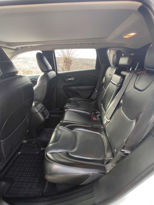 Jeep Cherokee KL Night Eagle 2017