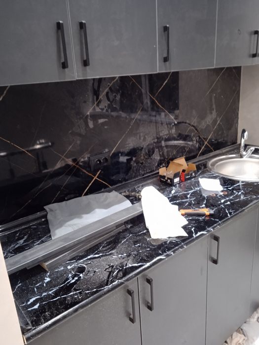 Мебел на заказ кухнний прихожка