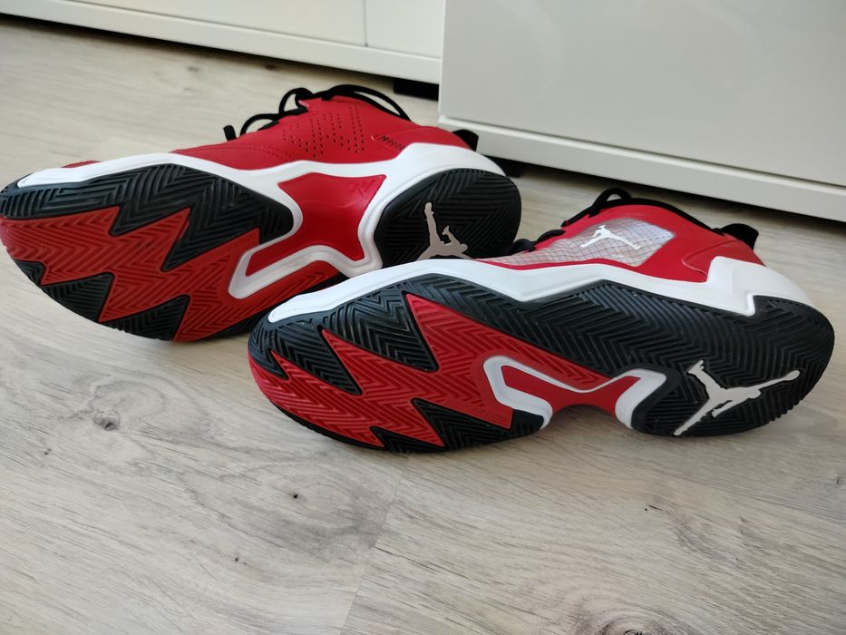 Маратонки-AIR JORDAN