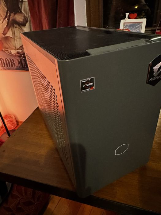 Carcasa Cooler Master NR200P V2