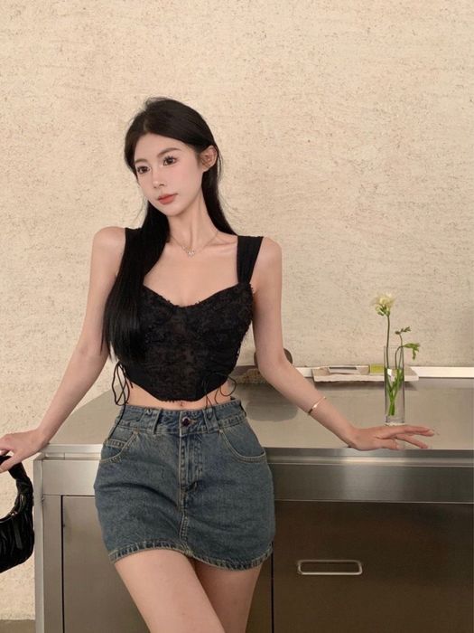 Женский топ-корсет