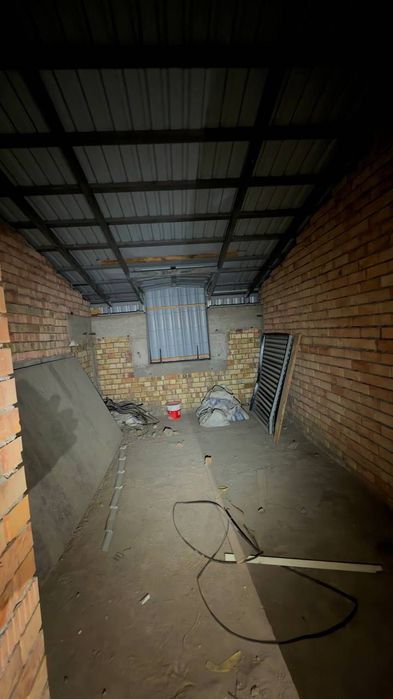 Barocco Продается 7 комнатная квартира коробка Гидромедцентр