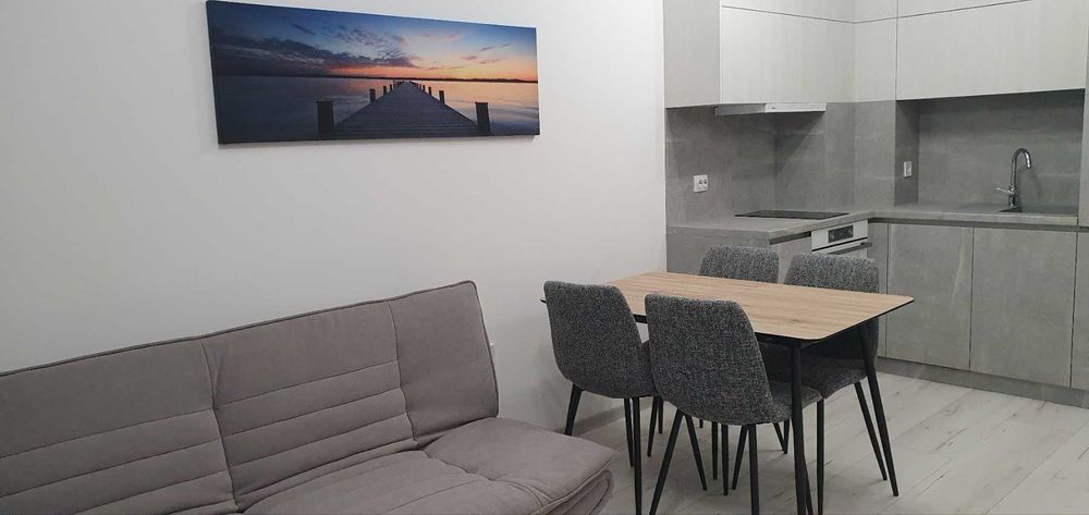 Дава се под наем Двустаен апартамент в к.к. Св.Св. Константин и Елена - 60 кв.м за 850 € - Снимка #9