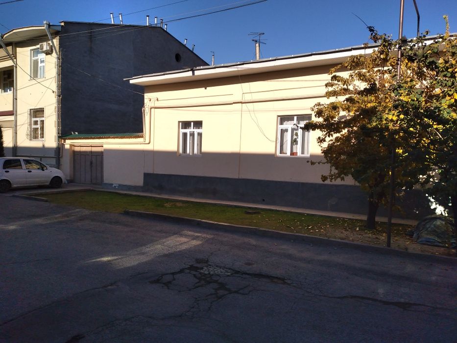 Ер сотилади юнусбад,да