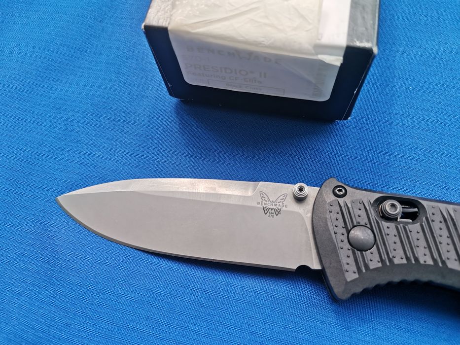 НОВА ЦЕНА Сгъваем нож Benchmade Presidio