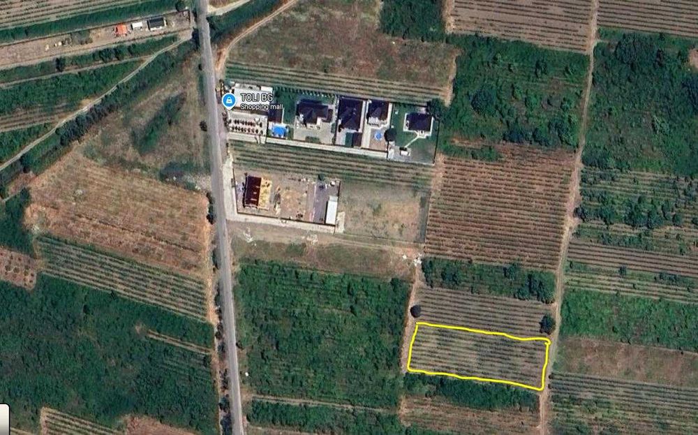 Продавам имот в местност Комсала, с. Марково, гр. Пловдив