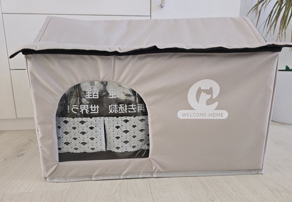 Къщичка за котки и малки кучета