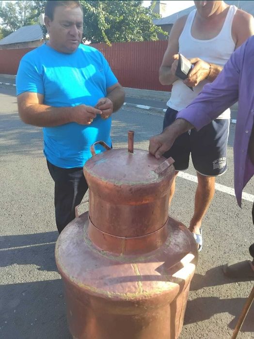 Vindem si facem cazane de țuică din cupru(aramă), iar capacitatea aces