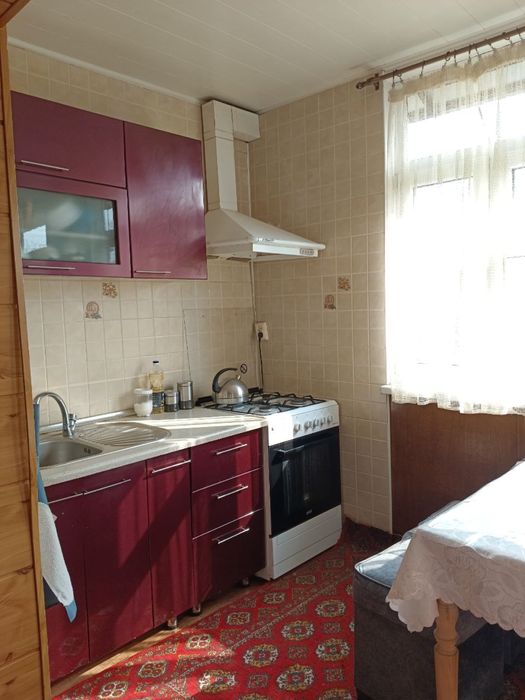 Uy sotiladi. Продается дом.