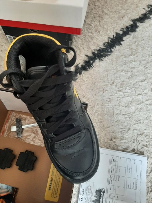 Adidași România Heelys Pacman,marime 34
