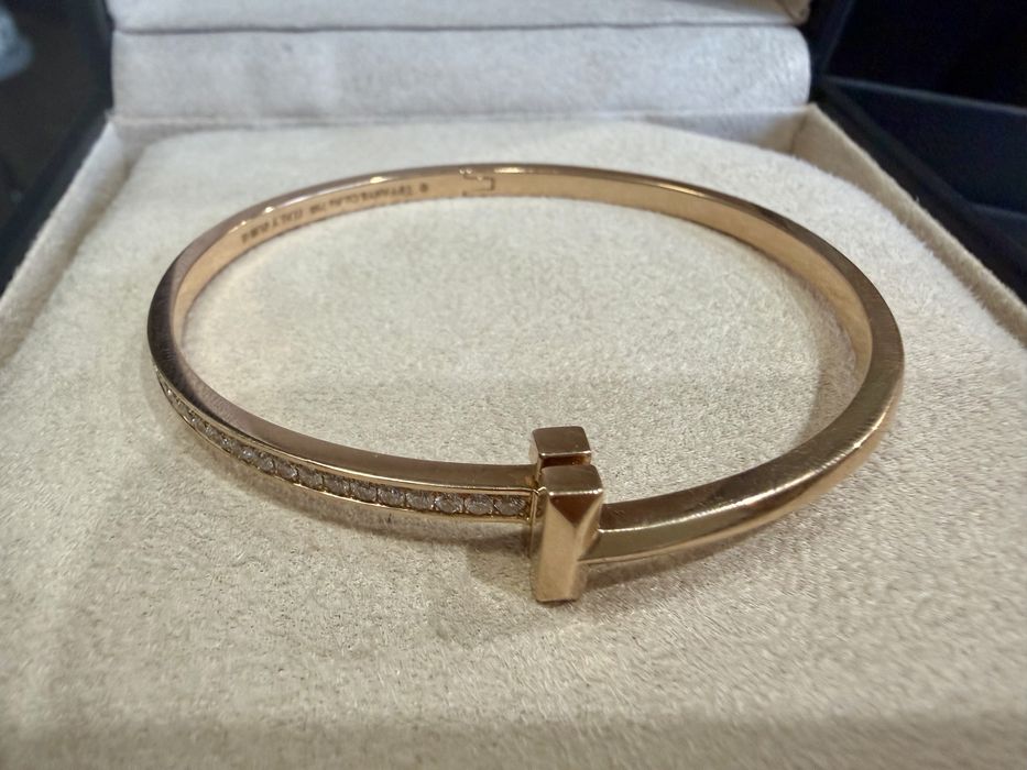Tiffany & Co  гривна 18 карата