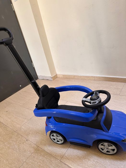 Продава детско камионче