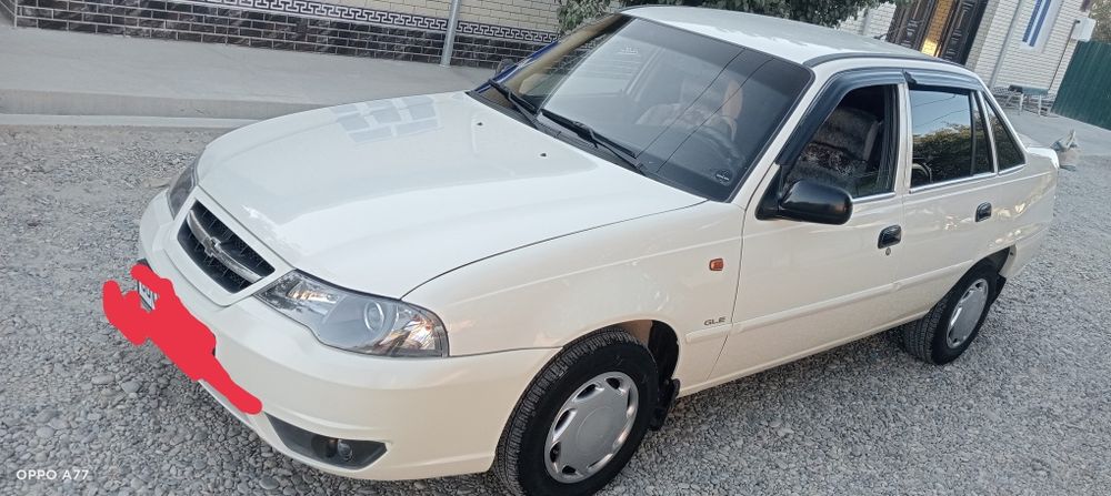 Нексия 2 сотилади