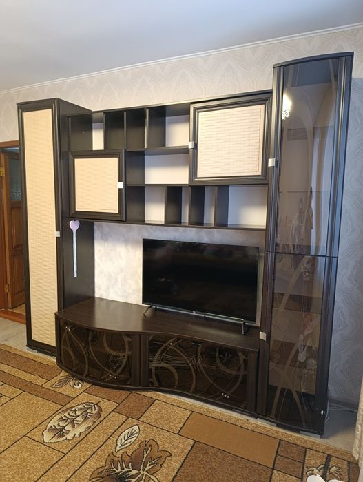 Продам стенку...