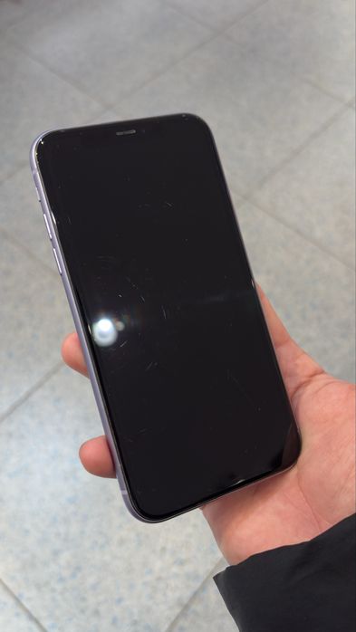 Vând/schimb iPhone 11 Purple