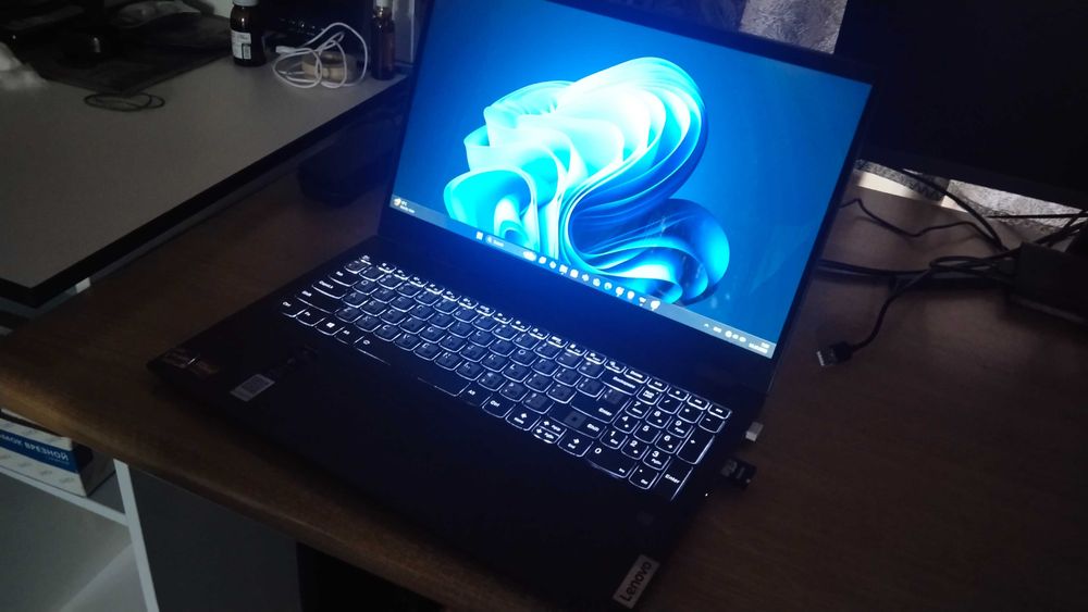 Noutbuk Lenovo IdeaPad flex 5