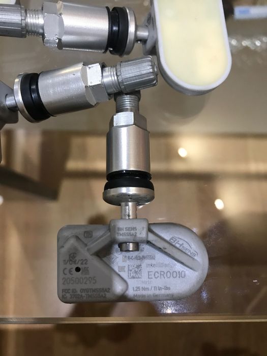 Датчици налягане в гумите