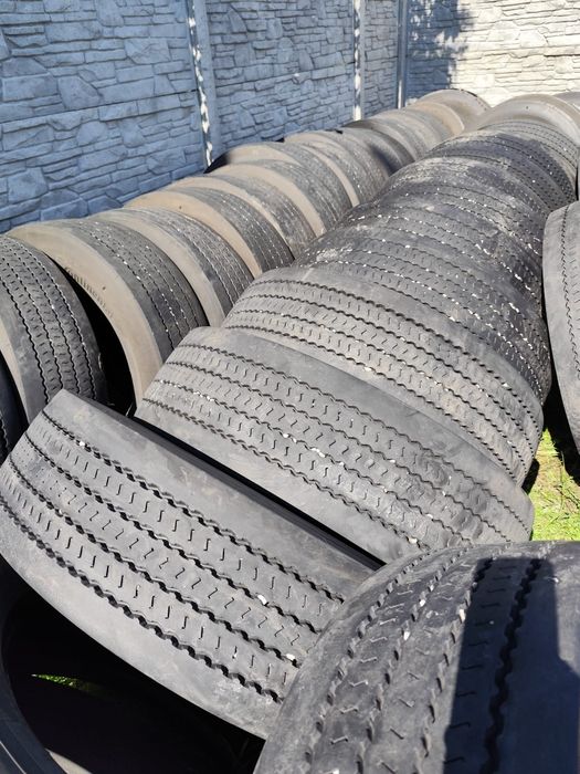 Vand anvelope275/70/22,5