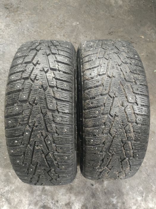 Продам комплект шин