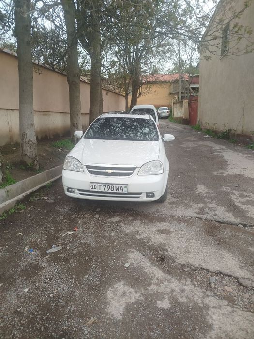 Lasetti 1.8 mator, mexanika karobka