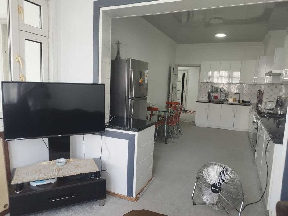 Айбека ул.Нукусская рядом "Шох" мед.центр Б\Ц "Авалон" 187 кв.м 4\4\9