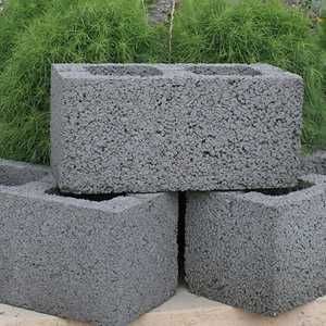 кирпич продам из цемента 600