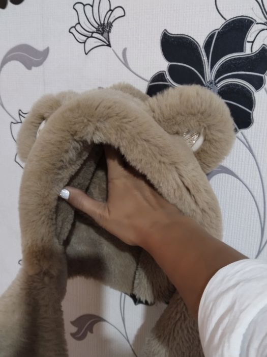 Продам шапку 3 в 1