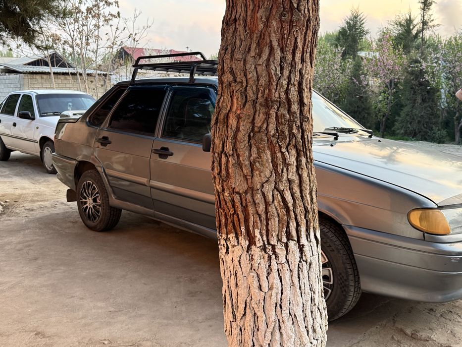 lada sotiladi 1800$ kam bor