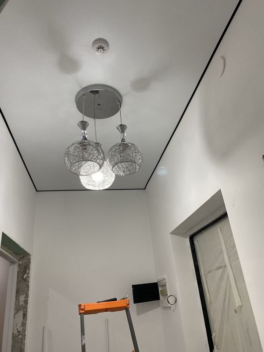 Натяжные потолки