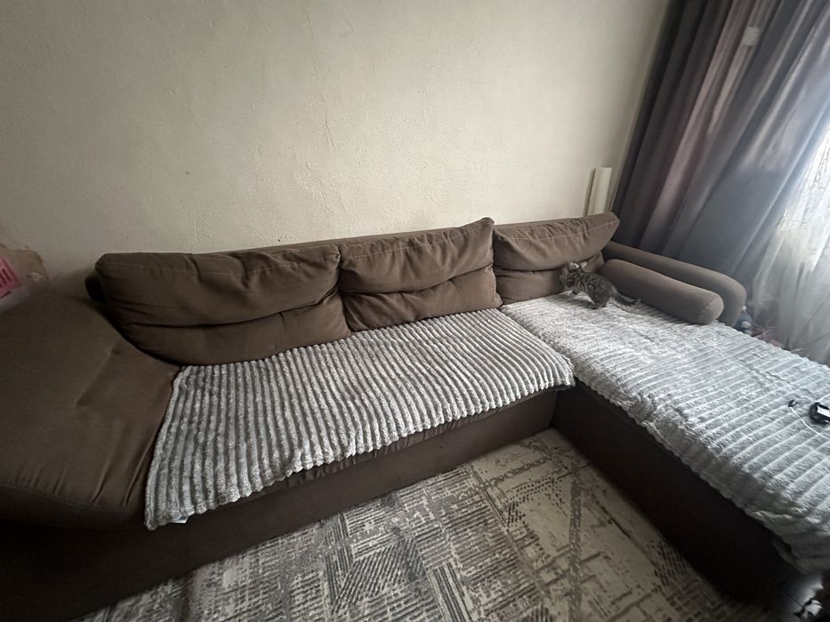 Продам угловой диван