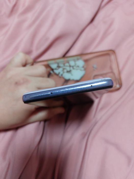 Samsung galaxy a52s 5g лилав