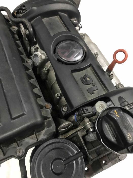 Двигатель Volkswagen CFNA 1.6