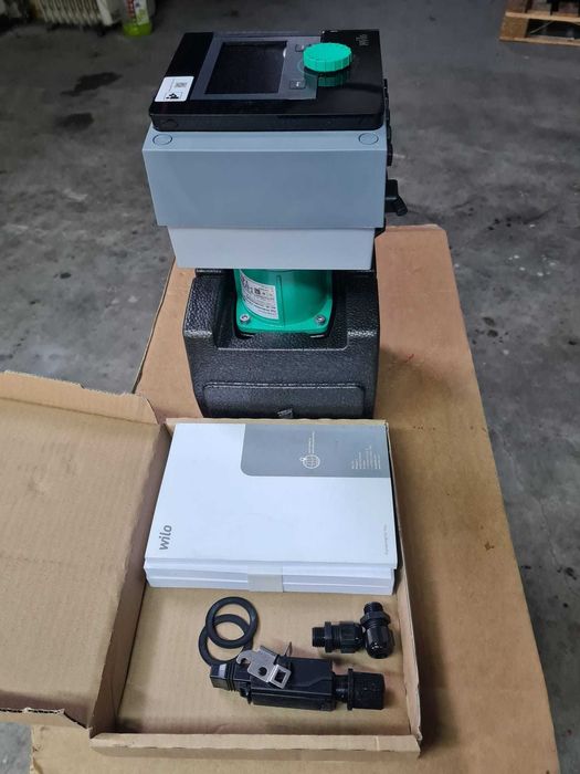 Pompa Wilo Stratos Maxo 25/0.5-10 R7. Sigilată.