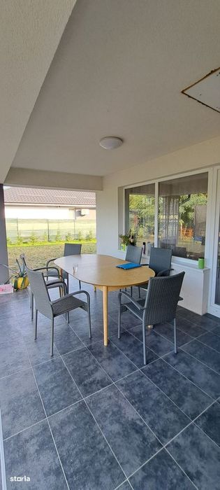 Casa, 3 camere, 2 bai, 575mp teren, centrul Tautii-Magheraus